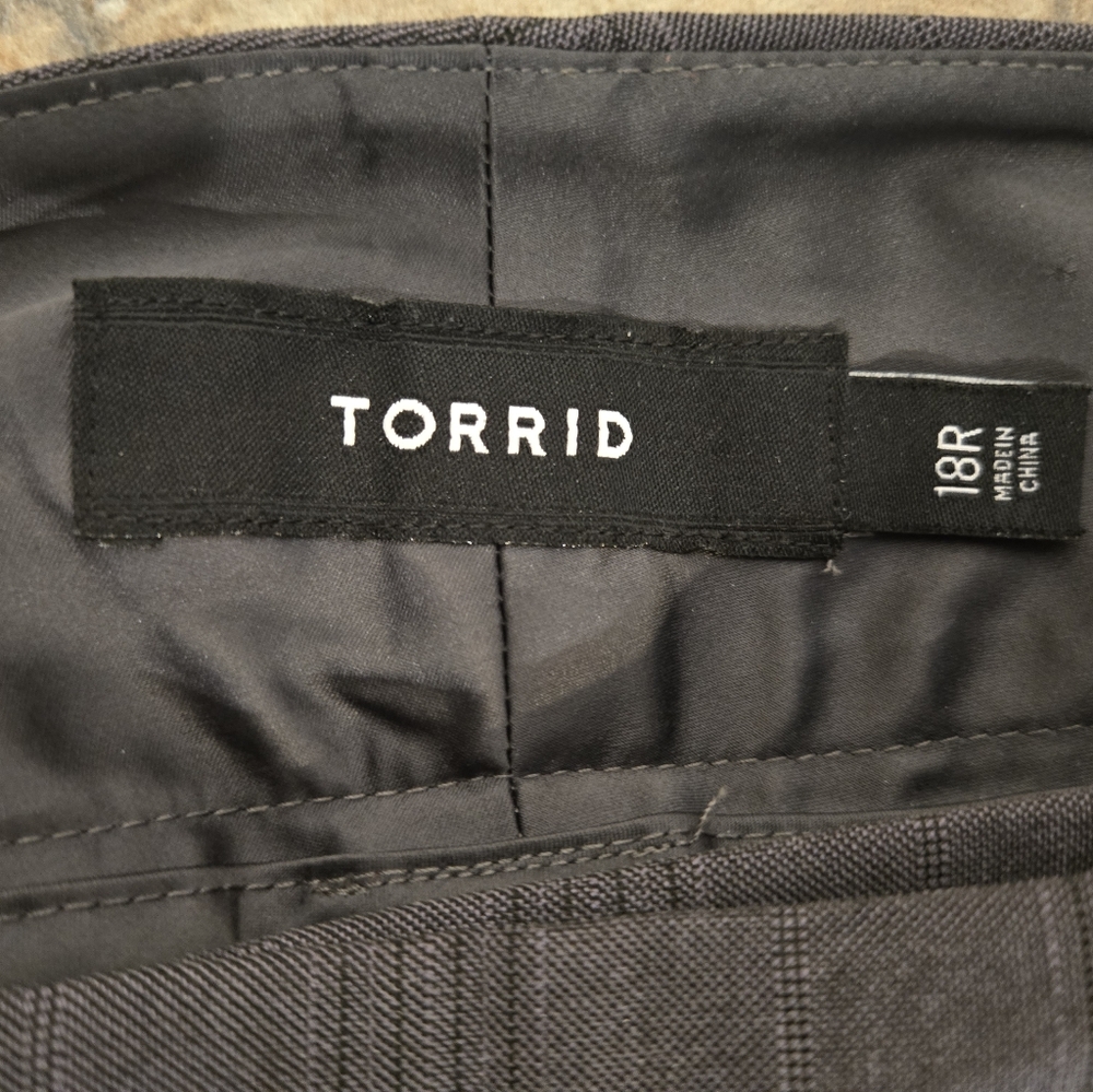 Torrid,Gray Women's Pants, Boot Cut, Plaid, Size 18R - Picture 3 of 5